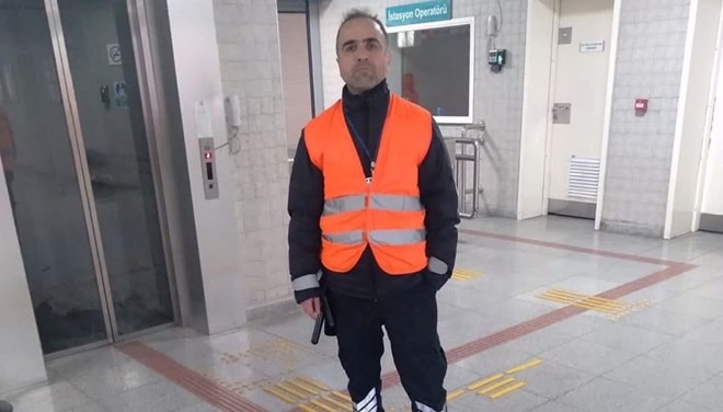 Sigara uyarısı yapan güvenlik görevlisini öldürdü