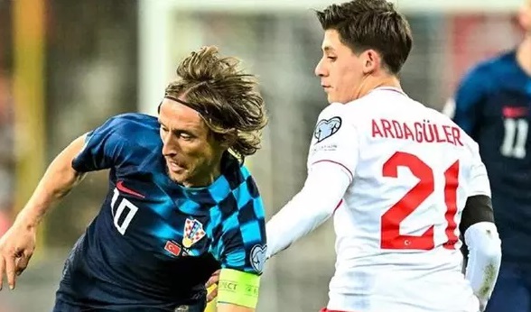 Luka Modric ten Arda Güler e övgü dolu sözler