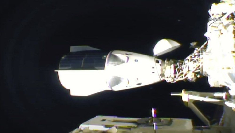 SpaceX kapsülü ISS ye kenetlendi