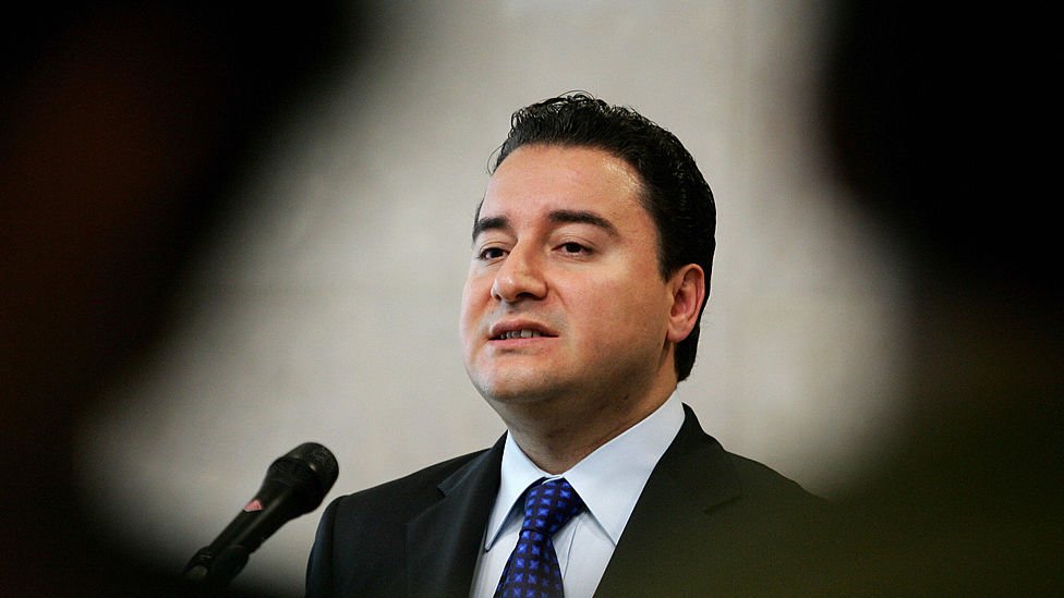 Babacan ,  Trump-Gazze  dedi, karanlıkta kaldı!