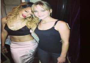 Rihanna ve Jennifer Lawrence Paris i Salladı!