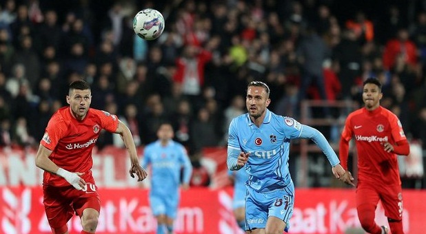 Trabzonspor-Ümraniyespor maçının muhtemel 11 leri