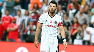 Beşiktaş lı Tolgay a İngiliz kancası