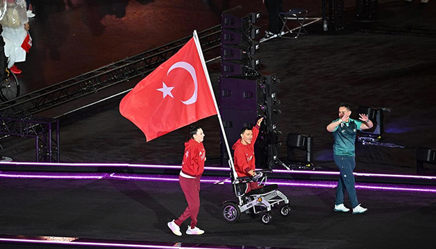 Türk Devletleri nden dev başarı