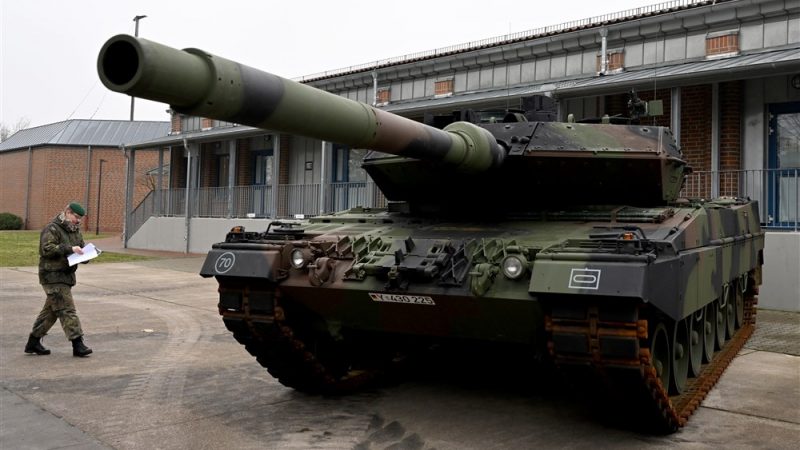 Almanya, Ukrayna’ya vermeyi taahhüt ettiği Leopard 2 tanklarının sayısını 18’e çıkardı
