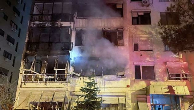 10 katlı binada yangın