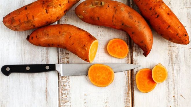 Uzun ve sağlıklı yaşamın sırrı bol karbonhidrat ve az protein mi?