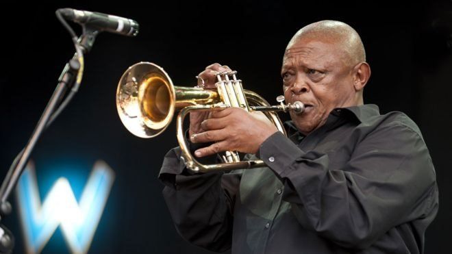 Cazın  babası  Hugh Masekela hayatını kaybetti