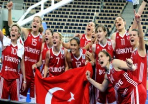 A Milli Kadın Takımı, Beyaz Rusya yı farklı geçti!