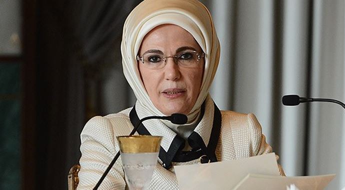 Emine Erdoğan dan dizi tepkisi: Reytinge kurban etmeyelim