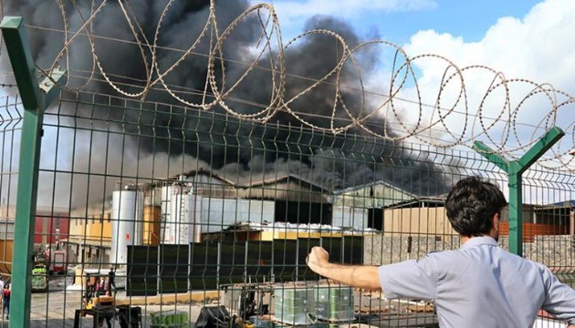Osmaniye'de fabrika yangını