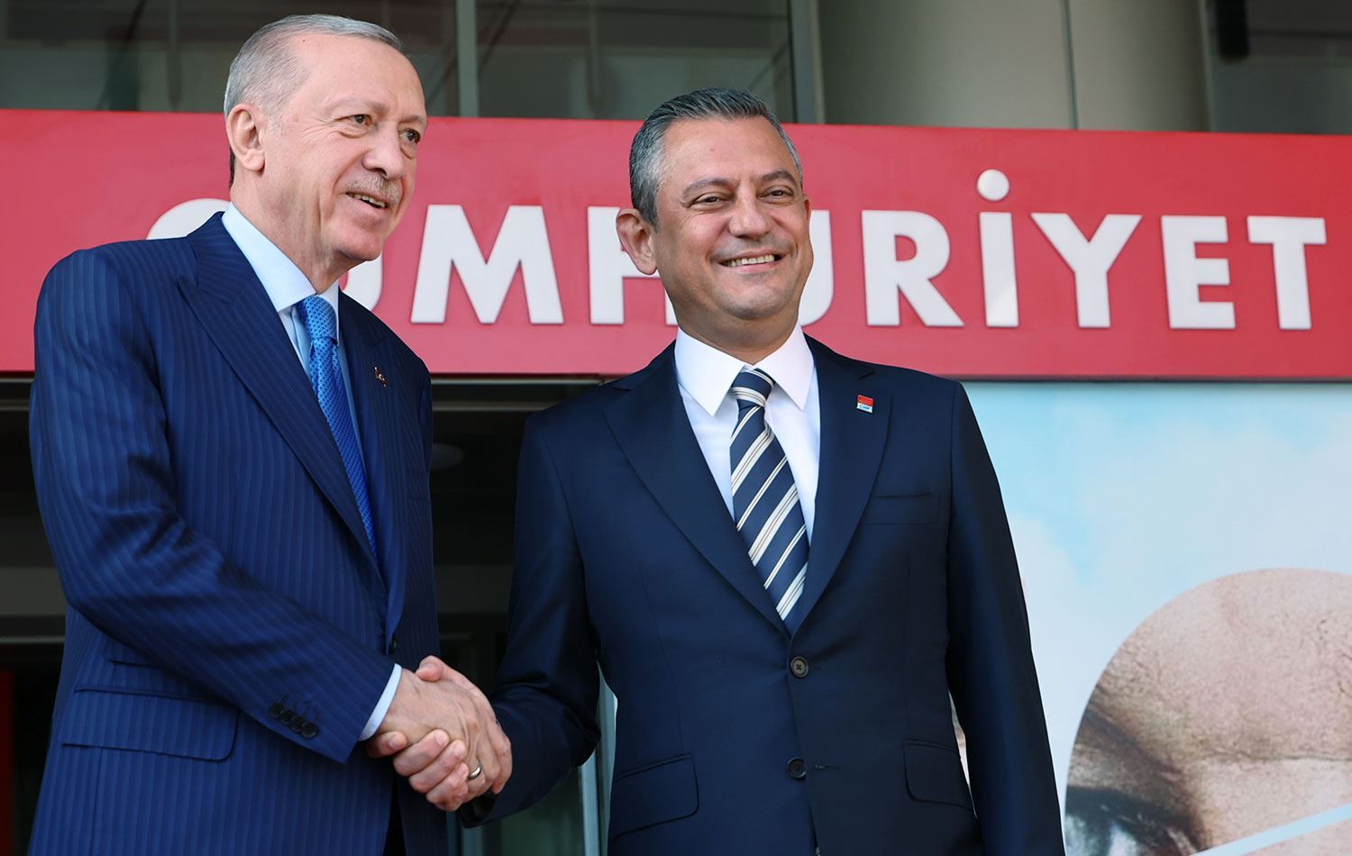 Erdoğan dan Özgür Özel e dava