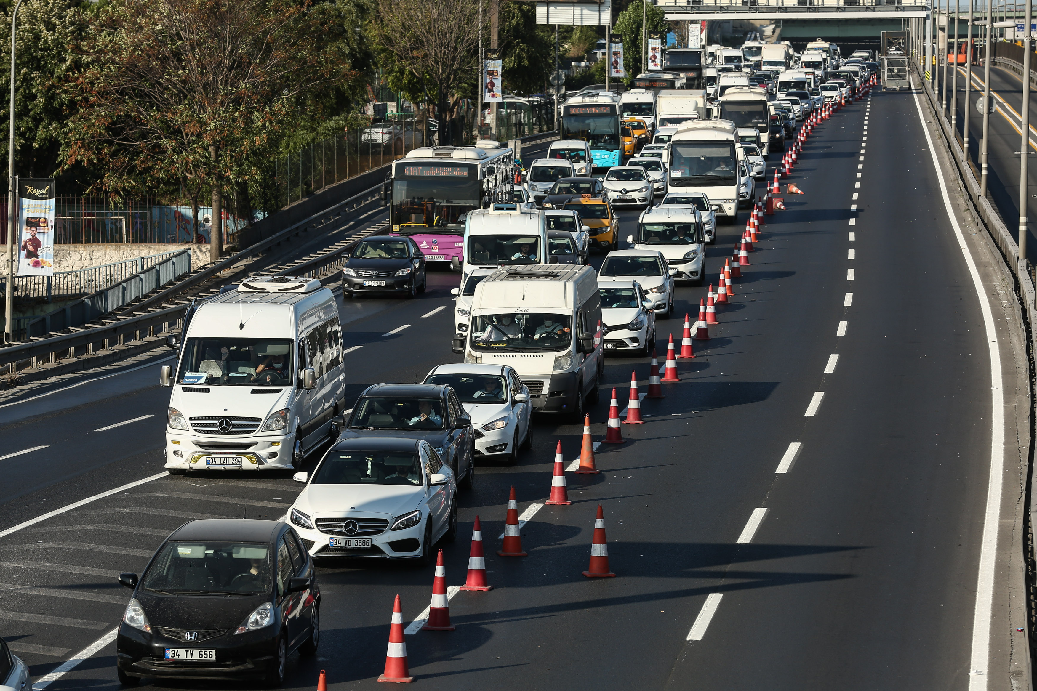 İstanbul da trafiği kitleyen çalışma