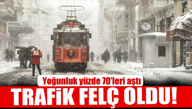 İstanbul'da kar yağışı trafiği felç etti