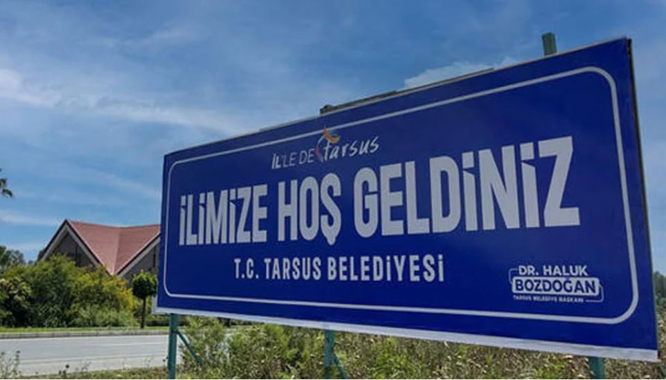 O ilçede  il  tabelası asıldı