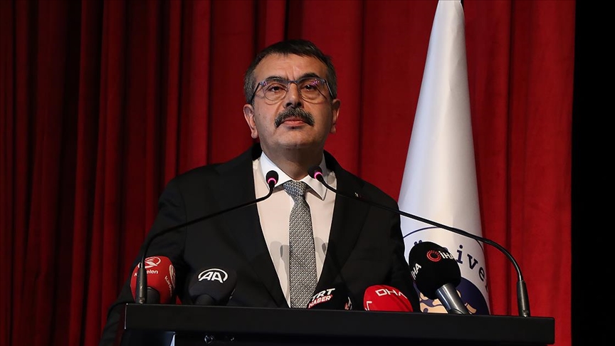 Bakan Tekin: Oy verirken eğitim vaadi arayın