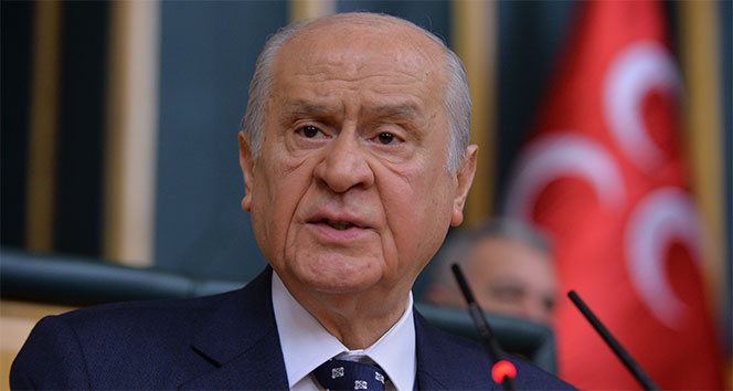 Bahçeli den  yeni anayasa  açıklaması