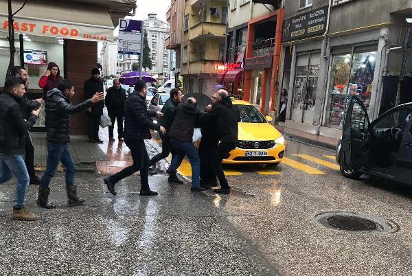 Polislere saldırdı! Duruşmaya çıkmak istemedi