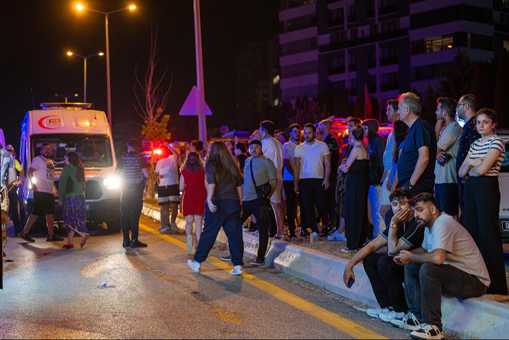 Ankara da yangın! 39 kişi yaralandı