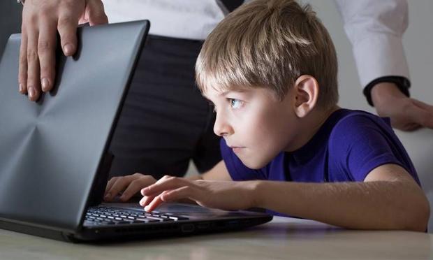 Yetişkinler de saldırıyor! Çocuklar siber zorba mağduru