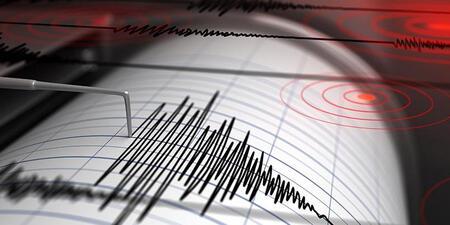 İzmir de korkutan deprem!