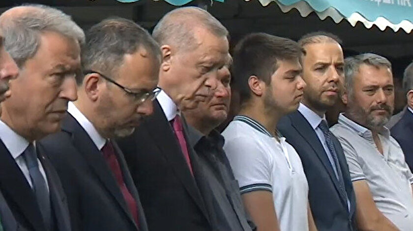 Erdoğan cenaze töreninde: Sude ye veda