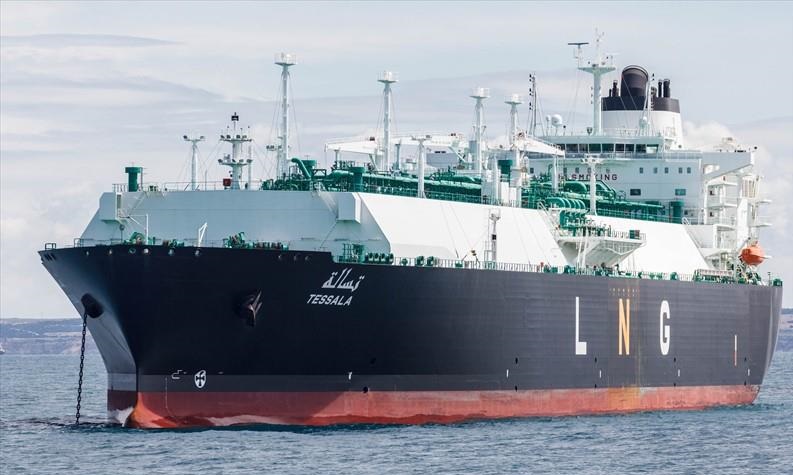 LNG gemisi Türkiye ye giriş yaptı