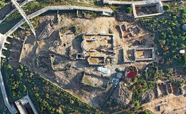 Yapılan kazılarda kilise ortaya çıktı