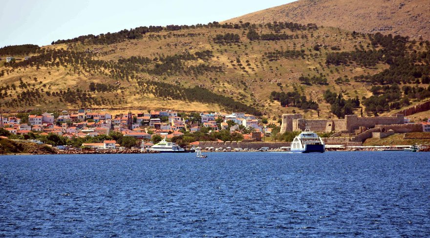 Bozcaada o listede ilk 100 e girdi
