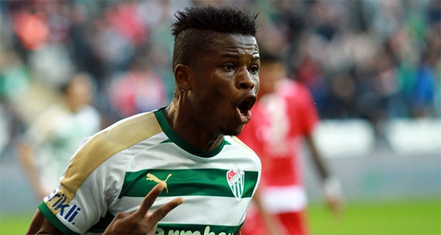 Mikel Agu 4 hafta yok