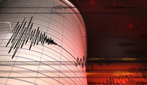 Akdeniz de deprem üstüne deprem!