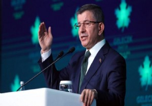 Ahmet Davutoğlu'ndan Selahattin Demirtaş açıklaması: Tutuklu kalmasına izin vermedim