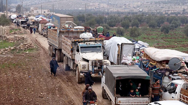 İdlib den kaçan 31 bin sivil daha Türkiye sınırına geldi