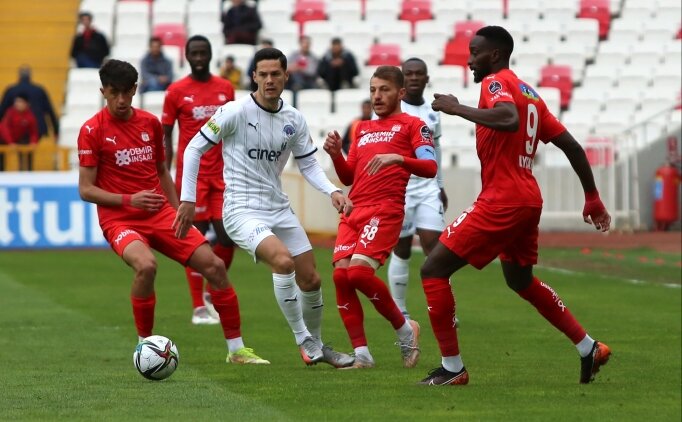 Kasımpaşa, Sivasspor u 3 golle geçti