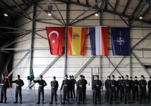 İspanyol patriot birliği görevi devraldı!