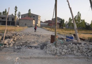 Hendekler kapatıldı, barikatlar kaldırıldı!