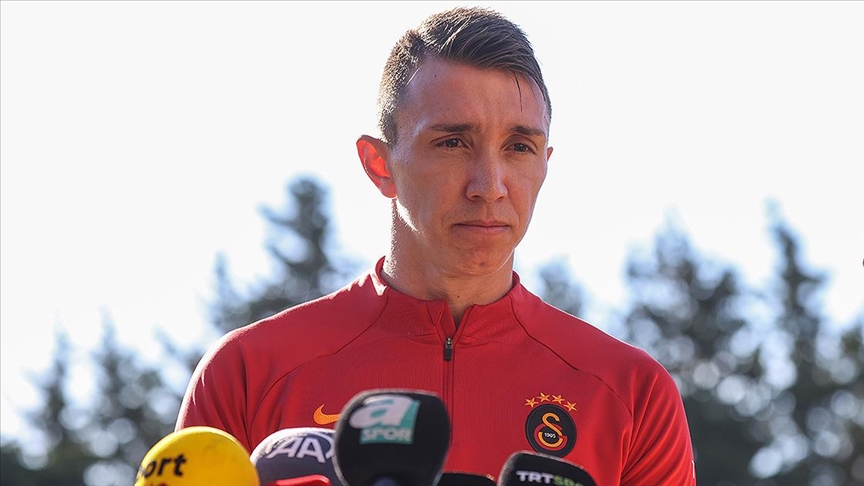Muslera gözyaşlarıyla Galatasaray a veda etti