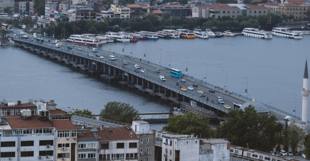 Unkapanı Köprüsü nde ayrılma!