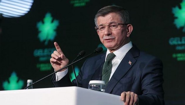 Davutoğlu'ndan ittifak yanıtı: İktidar partisiyle de görüşürüz!