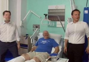 Cameron u Azarlayan Doktor Kovuldu İddiası