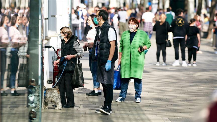 Avustrya ve Çekya da maske zorunluluğu