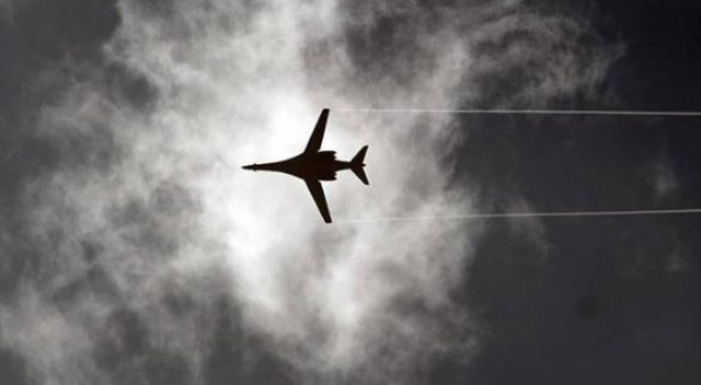 ABD de iki savaş uçağı çarpıştı