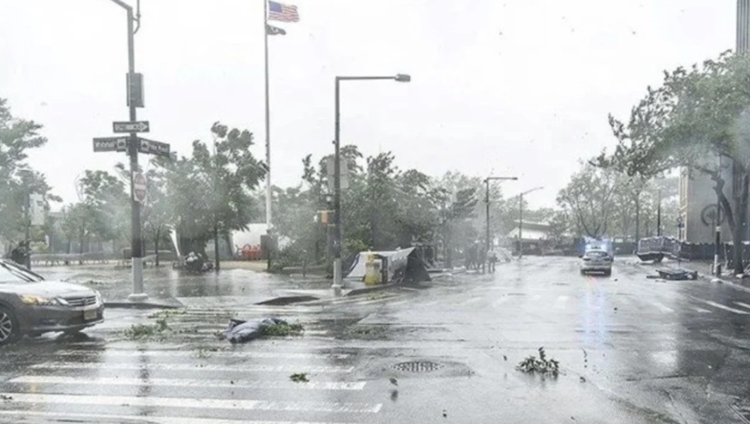 ABD’de şiddetli fırtına ve hortum: 6 ölü