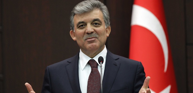 Abdullah Gül den KHK tepkisi!