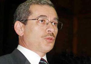 Abdullatif Şener Başbakan Erdoğan ı Bir Yıl Önce ‘Ak Parti’yi Kapatma Hazırlığı Var’ Diye Uyarmış!