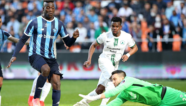 Adana Demirspor son dakika golüyle kazandı!