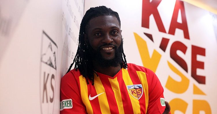 Adebayor dan Galatasaray açıklaması