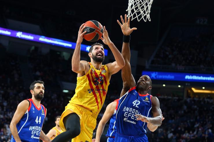 Anadolu Efes uzatmada yıkıldı