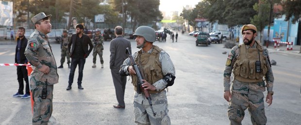Afganistan da camiye saldırı: 22 ölü