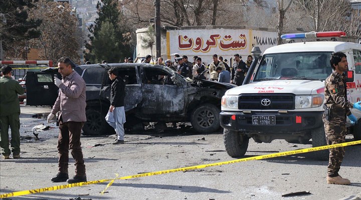 Afganistan da bombalı saldırı: 4 ölü!